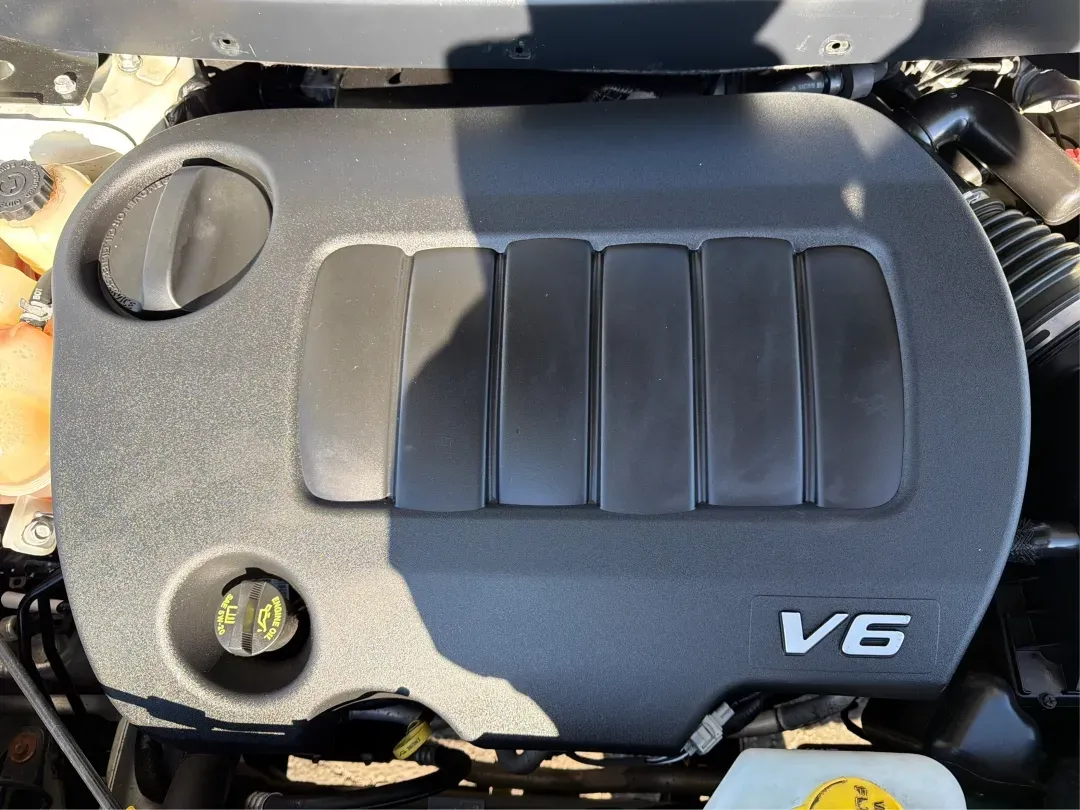 2016 Dodge Journey SXT (3C4PDCBG8GT) with an Other engine, located at 1230 East Main St, Xenia, OH, 45385, (937) 908-9800, 39.688026, -83.910172 - 2016 Dodge Journey SXT - Photo#11