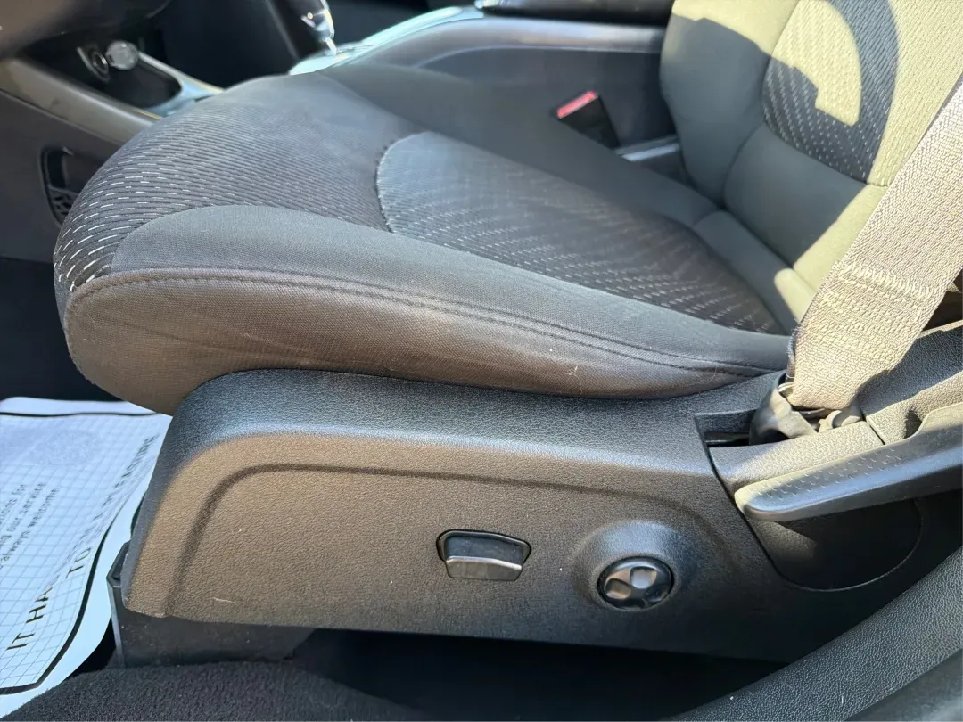 2016 Dodge Journey SXT (3C4PDCBG8GT) with an Other engine, located at 1230 East Main St, Xenia, OH, 45385, (937) 908-9800, 39.688026, -83.910172 - 2016 Dodge Journey SXT - Photo#18