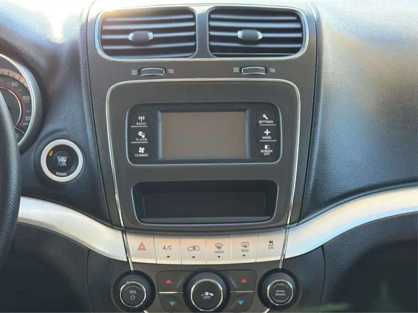 2016 Dodge Journey SXT (3C4PDCBG8GT) with an 3.6L V6 DOHC 24V engine, 4A transmission, located at 401 Woodman Dr, Riverside, OH, 45431, (937) 908-9800, 39.760899, -84.123421 - **Unleash Your Adventurous Spirit with the 2016 Dodge Journey SXT A Perfect SUV for Family Escapades!**<br /> <br /> Are you a growing family looking for the ideal vehicle to accommodate your lifestyle? Or perhaps you need a reliable SUV that excels in both daily commutes and weekend adventures? Lo - Photo#13