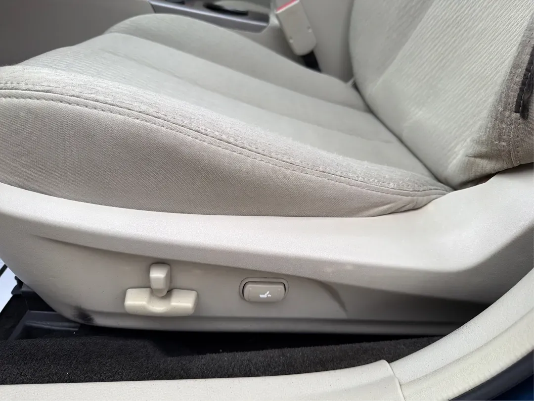 2011 Subaru Outback 2.5i Premium (4S4BRBCC0B3) with an 2.5L H-4 variable valve control engine, located at 401 Woodman Dr, Riverside, OH, 45431, (937) 908-9800, 39.760899, -84.123421 - **Adventure Awaits with the 2011 Subaru Outback 2.5i Premium at Advantage Car and Credit - Riverside!**<br /> <br /> Are you ready to elevate your lifestyle with the perfect blend of versatility and reliability? Whether you're planning weekend getaways, daily commutes, or simply need a dependable fa - Photo#17