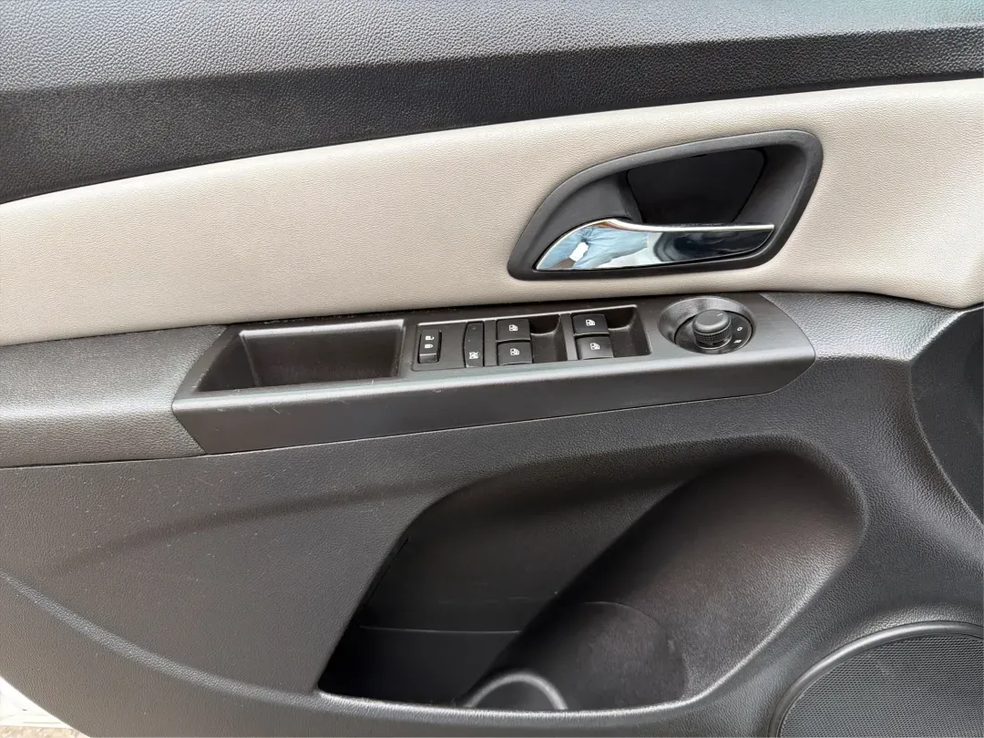 2015 Chevrolet Cruze LS Auto (1G1PA5SH8F7) with an ECOTEC 1.8L I-4 DOHC engine, located at 1951 S Dayton Lakeview Rd., New Carlisle, OH, 45344, (937) 908-9800, 39.890999, -84.050255 - **Drive Your Future with Confidence: 2015 Chevrolet Cruze at Advantage Car and Credit in New Carlisle, OH**<br /> <br /> Are you searching for a reliable and stylish vehicle that fits your busy lifestyle? Look no further than this 2015 Chevrolet Cruze, available now at Advantage Car and Credit in Ne - Photo#18