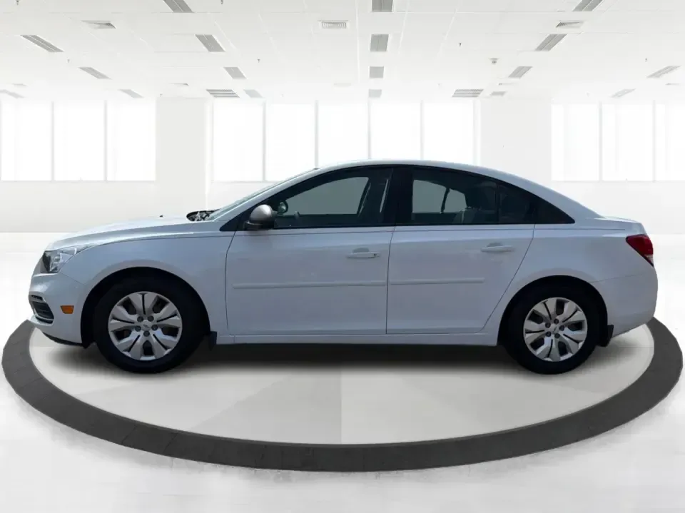 2015 Chevrolet Cruze LS Auto (1G1PA5SH8F7) with an 1.8L L4 DOHC 16V FFV engine, 6-Speed Automatic transmission, located at 8750 N County Rd 25A, Piqua, OH, 45356, (937) 908-9800, 40.164391, -84.232513 - Need a dependable commuter that keeps your weekdays simple and your weekends open? This 2015 Chevrolet Cruze LS Auto in Summit White is a smart pick for drivers who want an efficient sedan for the daily run up I75, errands around Piqua, or quick trips to Troy, Sidney, and Dayton-without giving up co- Photo#5