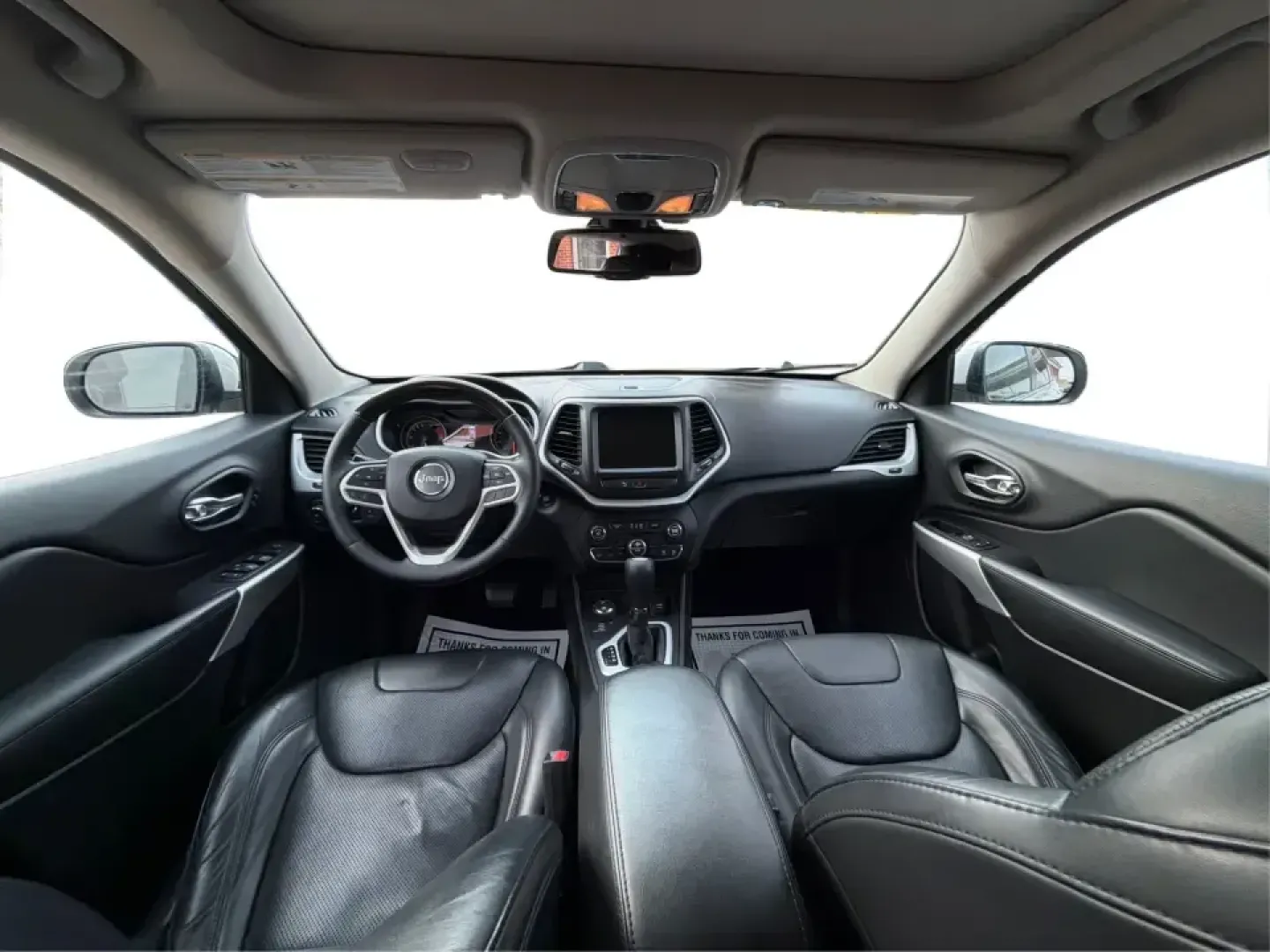 2017 Jeep Cherokee Overland 4x4 (1C4PJMJS9HW) with an Pentastar 3.2L V-6 DOHC engine, 9A transmission, located at 8750 N County Rd 25A, Piqua, OH, 45356, (937) 908-9800, 40.164391, -84.232513 - Looking for the perfect vehicle to elevate your family adventures or make daily commutes a breeze? Look no further than this stunning 2017 Jeep Cherokee Overland 4x4, available now at Advantage Car and Credit Piqua. With the versatile blend of a comfortable sport utility design and advanced feature - Photo#22