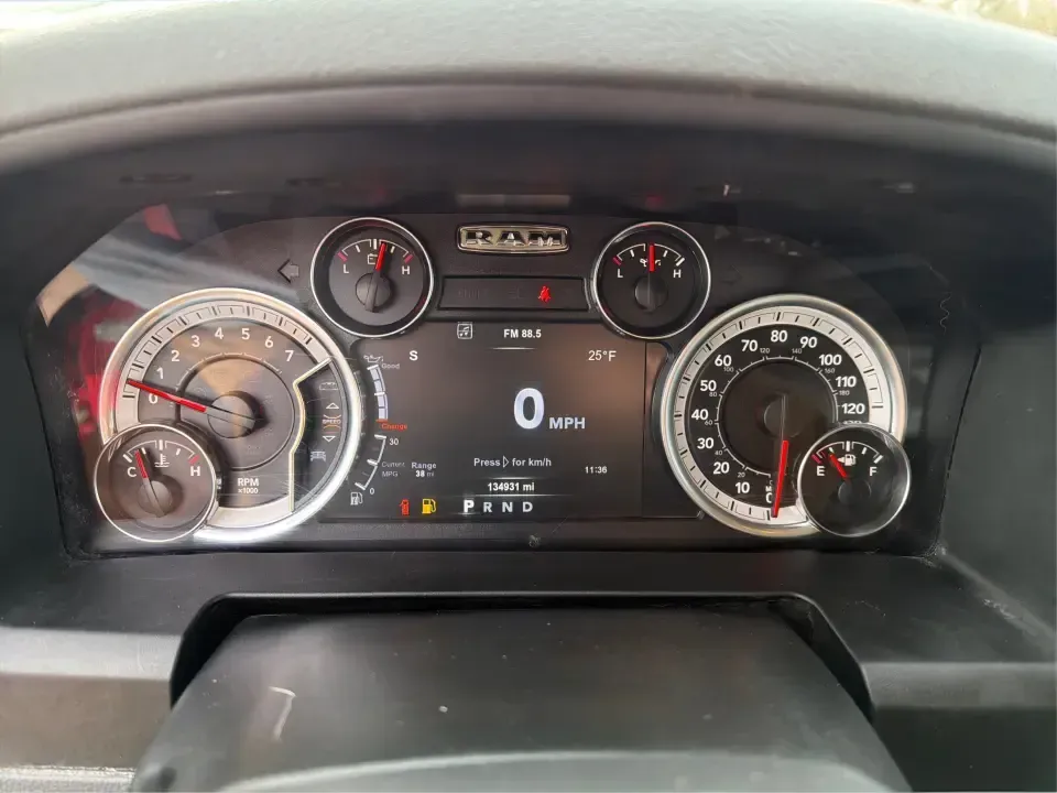 2019 Ram 1500 Big Horn Crew Cab 4x4 5'7 Box (1C6RR7LT5KS) with an HEMI 5.7L V-8 variable valve control engine, 8A transmission, located at 1951 S Dayton Lakeview Rd., New Carlisle, OH, 45344, (937) 908-9800, 39.890999, -84.050255 - **Hit the Road with Confidence: Your 2019 Ram 1500 Awaits at Advantage Car and Credit!**<br /> <br /> Are you ready to elevate your adventures, whether you're hauling gear for a weekend getaway or tackling daily commutes? Look no further than the stunning **2019 Ram 1500 Big Horn Crew Cab** availabl - Photo#14