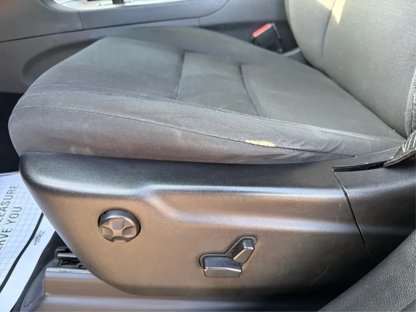 2014 Jeep Grand Cherokee Laredo (1C4RJEAG9EC) with an 3.6L V-6 DOHC engine, located at 1184 Kauffman Ave, Fairborn, OH, 45324, (937) 908-9800, 39.807072, -84.030914 - **Elevate Your Adventures with the 2014 Jeep Grand Cherokee Laredo!**<br /> <br /> Are you ready to take your family on unforgettable road trips or tackle weekend adventures like never before? The 2014 Jeep Grand Cherokee Laredo is designed for those who crave exploration and comfort in equal measur - Photo#18