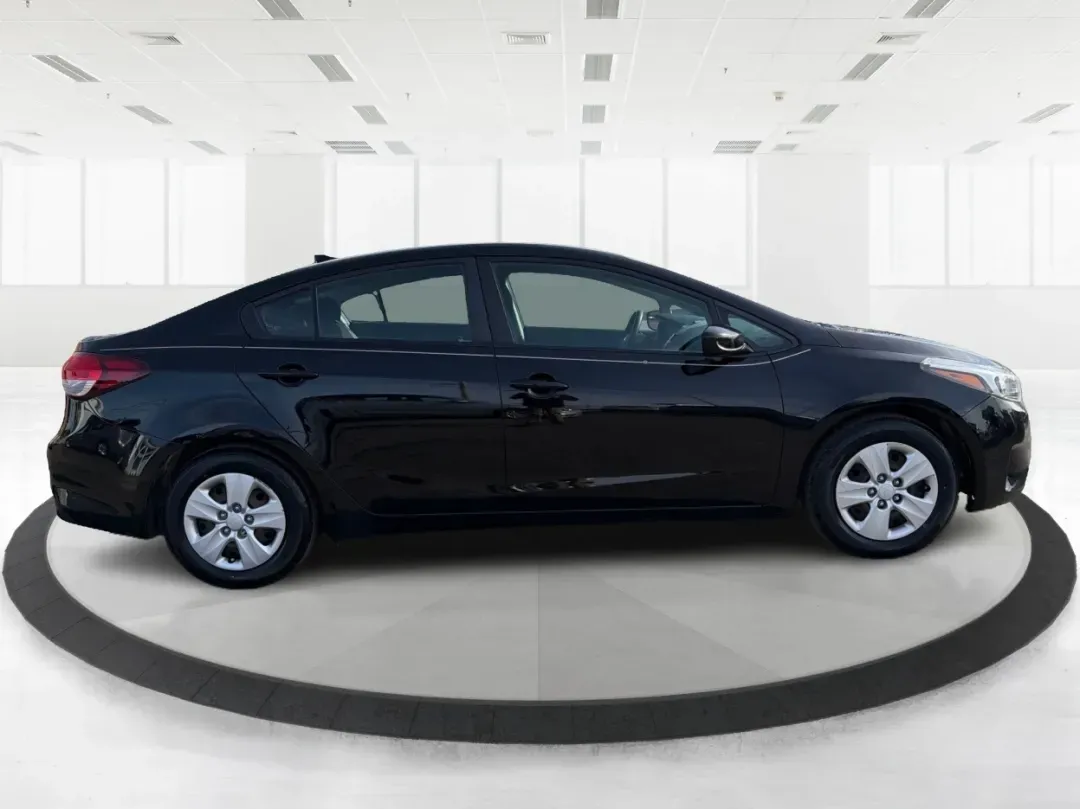 2017 Kia Forte LX (3KPFK4A79HE) with an 2L I-4 DOHC engine, located at 1184 Kauffman Ave, Fairborn, OH, 45324, (937) 908-9800, 39.807072, -84.030914 - 2017 Kia Forte LX - Photo#1