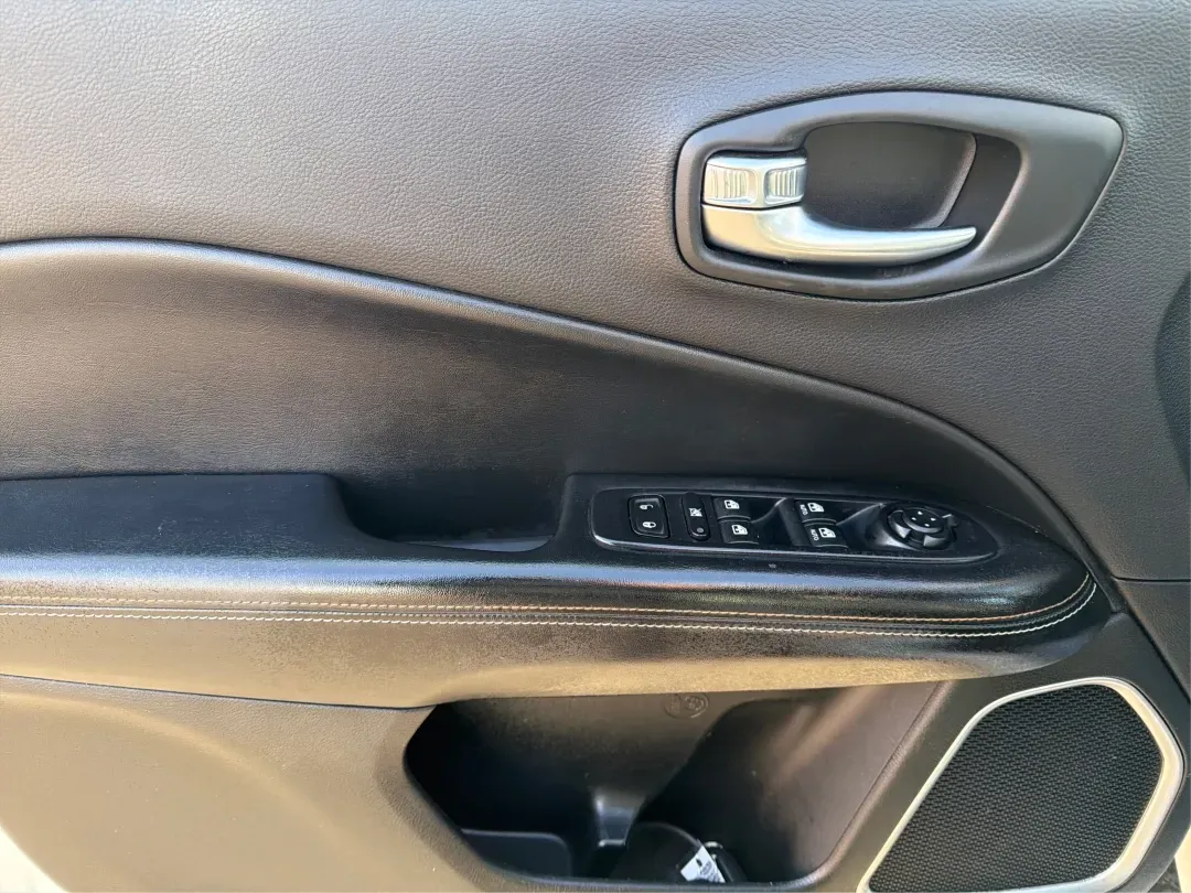 2018 Jeep Compass Latitude 4x4 (3C4NJDBB4JT) with an Other engine, located at 1184 Kauffman Ave, Fairborn, OH, 45324, (937) 908-9800, 39.807072, -84.030914 - 2018 Jeep Compass Latitude 4x4 - Photo#19