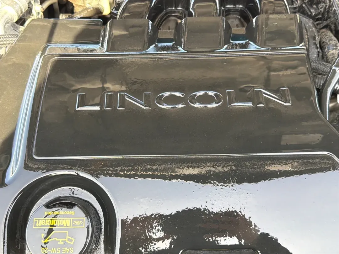 2011 Lincoln MKZ Base (3LNHL2GC5BR) with an Other engine, located at 401 Woodman Dr, Riverside, OH, 45431, (937) 908-9800, 39.760899, -84.123421 - 2011 Lincoln MKZ Base - Photo#11