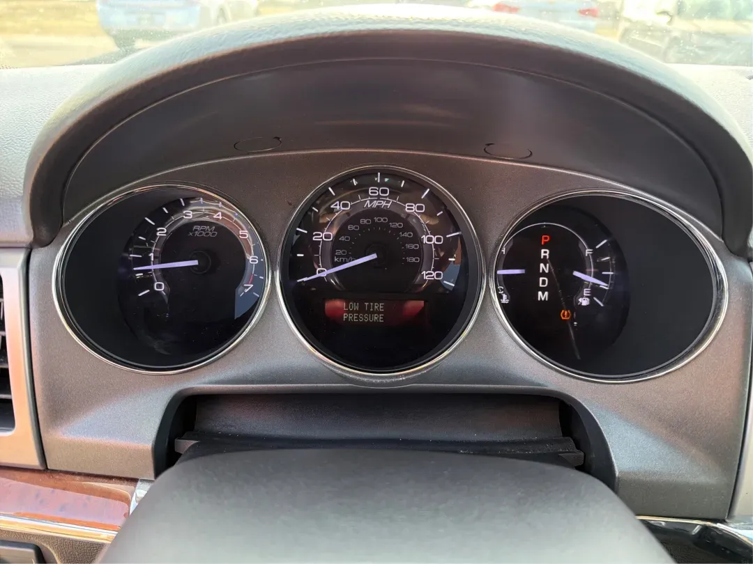 2011 Lincoln MKZ Base (3LNHL2GC5BR) with an Other engine, located at 401 Woodman Dr, Riverside, OH, 45431, (937) 908-9800, 39.760899, -84.123421 - 2011 Lincoln MKZ Base - Photo#15