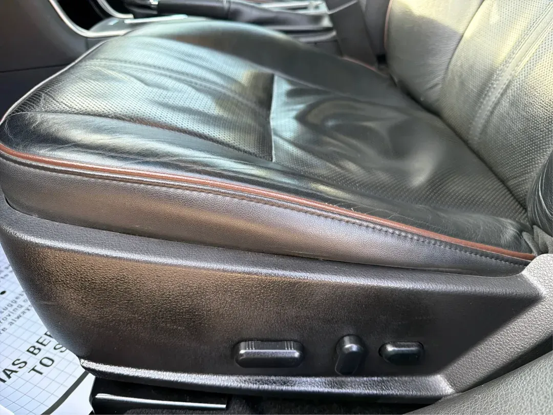 2011 Lincoln MKZ Base (3LNHL2GC5BR) with an Other engine, located at 401 Woodman Dr, Riverside, OH, 45431, (937) 908-9800, 39.760899, -84.123421 - 2011 Lincoln MKZ Base - Photo#18