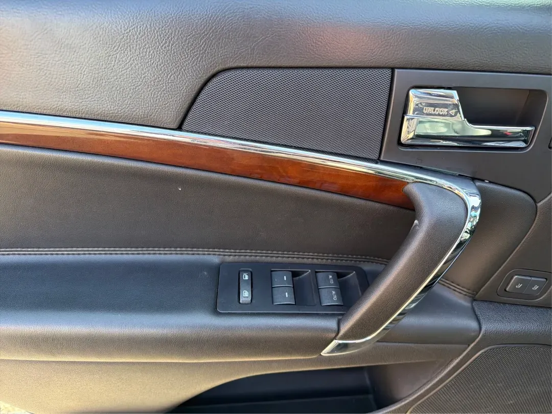 2011 Lincoln MKZ Base (3LNHL2GC5BR) with an Other engine, located at 401 Woodman Dr, Riverside, OH, 45431, (937) 908-9800, 39.760899, -84.123421 - 2011 Lincoln MKZ Base - Photo#19