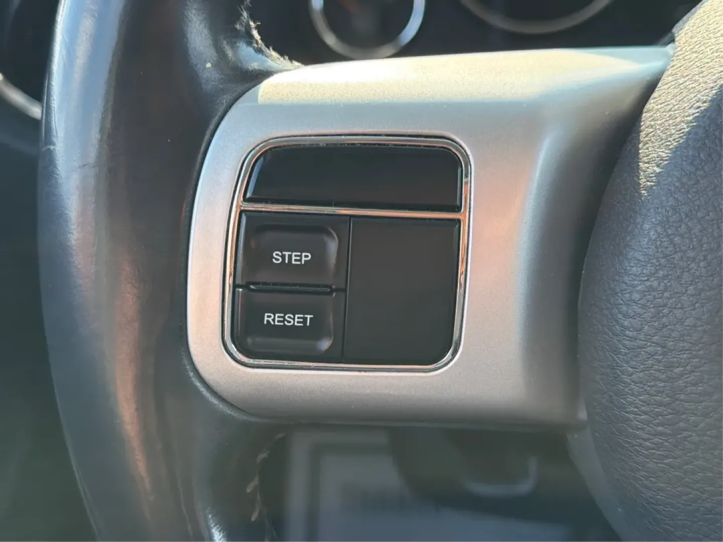 2016 Jeep Compass High Altitude Edition (1C4NJDEB4GD) with an 2.4L I-4 DOHC engine, 6A transmission, located at 4508 South Dixie Dr, Moraine, OH, 45439, (937) 908-9800, 39.689976, -84.218452 - ### Get Ready for Your Next Adventure with the 2016 Jeep Compass High Altitude Edition!<br /> <br /> Are you an adventure seeker or a weekend warrior? The 2016 Jeep Compass High Altitude Edition is the perfect vehicle to elevate your lifestyle! Ideal for those who love hitting the trails or simply r - Photo#16