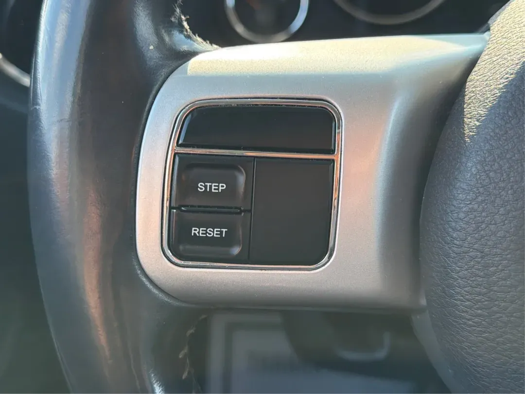 2016 Jeep Compass High Altitude Edition (1C4NJDEB4GD) with an 2.4L I-4 DOHC engine, located at 4508 South Dixie Dr, Moraine, OH, 45439, (937) 908-9800, 39.689976, -84.218452 - 2016 Jeep Compass High Altitude Edition - Photo#16