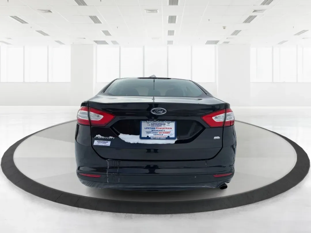 2015 Ford Fusion SE (3FA6P0H78FR) with an Other engine, located at 4508 South Dixie Dr, Moraine, OH, 45439, (937) 908-9800, 39.689976, -84.218452 - 2015 Ford Fusion SE - Photo#3