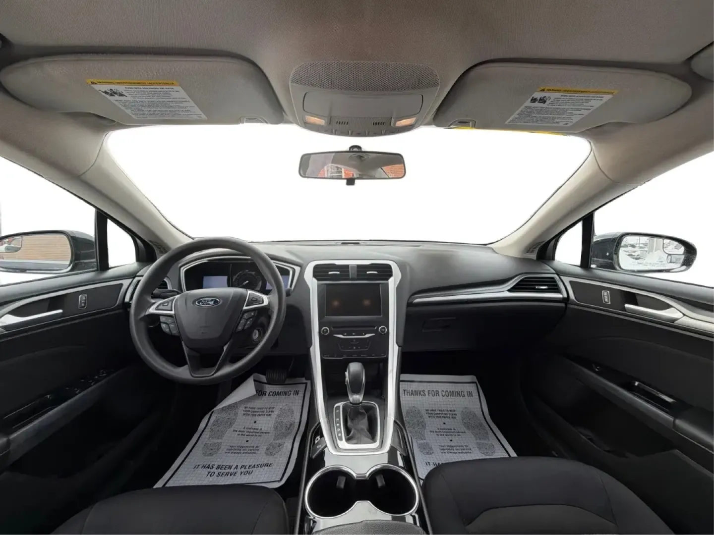 2015 Ford Fusion SE (3FA6P0H78FR) with an 2.5L L4 DOHC 16V engine, Automatic transmission, located at 4508 South Dixie Dr, Moraine, OH, 45439, (937) 908-9800, 39.689976, -84.218452 - Discover the perfect blend of style, comfort, and reliability with this stunning 2015 Ford Fusion SE, available now at Advantage Car and Credit in Moraine, OH! Whether you're commuting to work, shuttling kids to school, or embarking on weekend adventures, this sleek sedan is designed to fit seamless - Photo#21