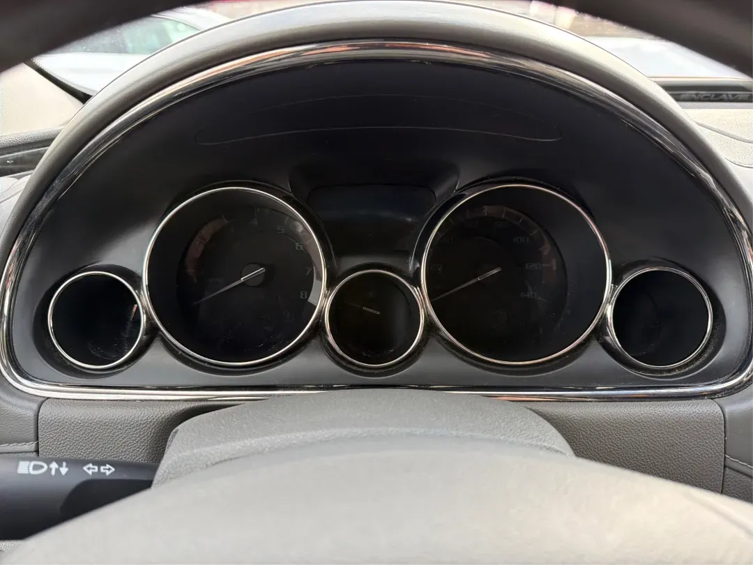 2014 Buick Enclave Leather (5GAKVBKD5EJ) with an 3.6L V-6 gasoline direct injection engine, 6-Speed Automatic Overdrive transmission, located at 1099 N County Rd 25A , Troy, OH, 45373, (937) 908-9800, 40.057079, -84.212883 - ### Discover Adventure in Style: 2014 Buick Enclave at Advantage Car and Credit<br /> <br /> Are you ready to elevate your family road trips or weekend adventures? The 2014 Buick Enclave, available now at Advantage Car and Credit in Fairborn, OH, is the perfect vehicle for those looking for comfort, - Photo#15