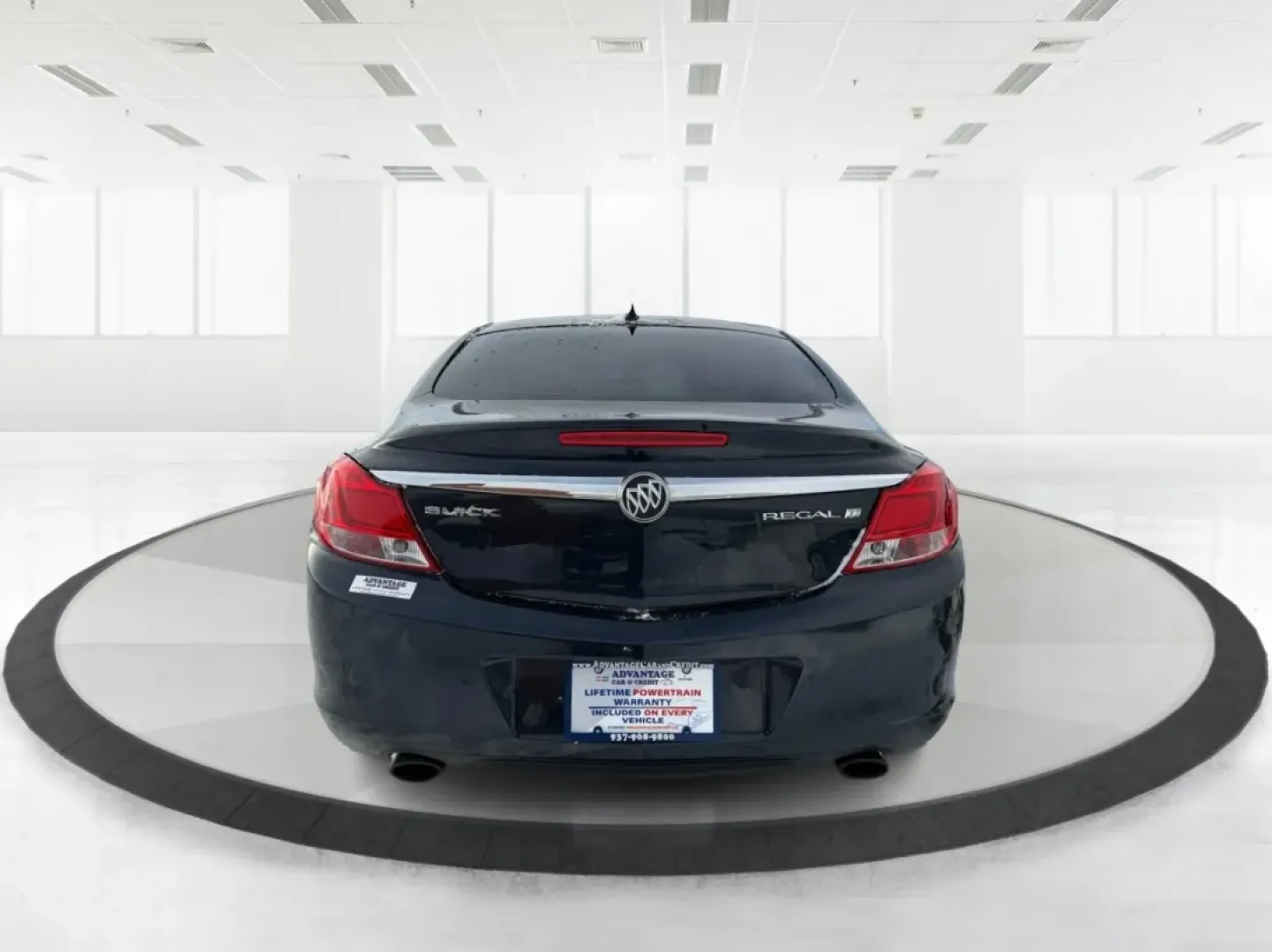 2013 Buick Regal Turbo - Premium 1 (2G4GS5EV0D9) with an ECOTEC 2L I-4 gasoline direct injection engine, 6-Speed Automatic transmission, located at 1951 S Dayton Lakeview Rd., New Carlisle, OH, 45344, (937) 908-9800, 39.890999, -84.050255 - **Experience Luxury and Performance with the 2013 Buick Regal Turbo - Premium 1 at Advantage Car and Credit in New Carlisle!**<br /> <br /> If you're looking for a versatile sedan that combines luxury, performance, and affordability, the 2013 Buick Regal Turbo - Premium 1 is the perfect fit for you. - Photo#3