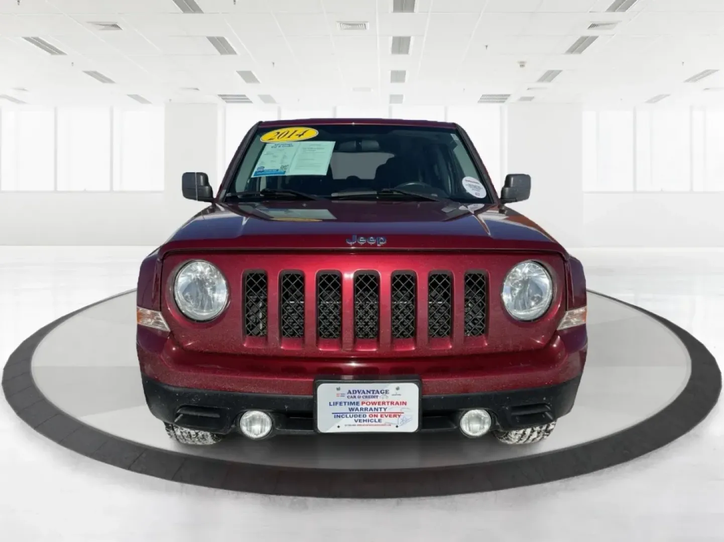 2014 Jeep Patriot (1C4NJRFB3ED) with an 2.4L I-4 DOHC engine, located at 4508 South Dixie Dr, Moraine, OH, 45439, (937) 908-9800, 39.689976, -84.218452 - **Adventure Awaits with This 2014 Jeep Patriot Latitude Perfect for Your Next Journey!**<br /> <br /> Are you ready to embrace the thrill of the open road? Whether you're planning a weekend getaway or just need a reliable companion for your daily commute, this 2014 Jeep Patriot Latitude is designed - Photo#7