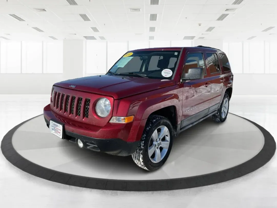 2014 Jeep Patriot Latitude (1C4NJRFB3ED) with an 2.4L I-4 DOHC engine, located at 880 E. National Road, Vandalia, OH, 45377, (937) 908-9800, 39.891918, -84.183594 - **Adventure Awaits with This 2014 Jeep Patriot Latitude Perfect for Your Next Journey!**<br /> <br /> Are you ready to embrace the thrill of the open road? Whether you're planning a weekend getaway or just need a reliable companion for your daily commute, this 2014 Jeep Patriot Latitude is designed - Photo#8