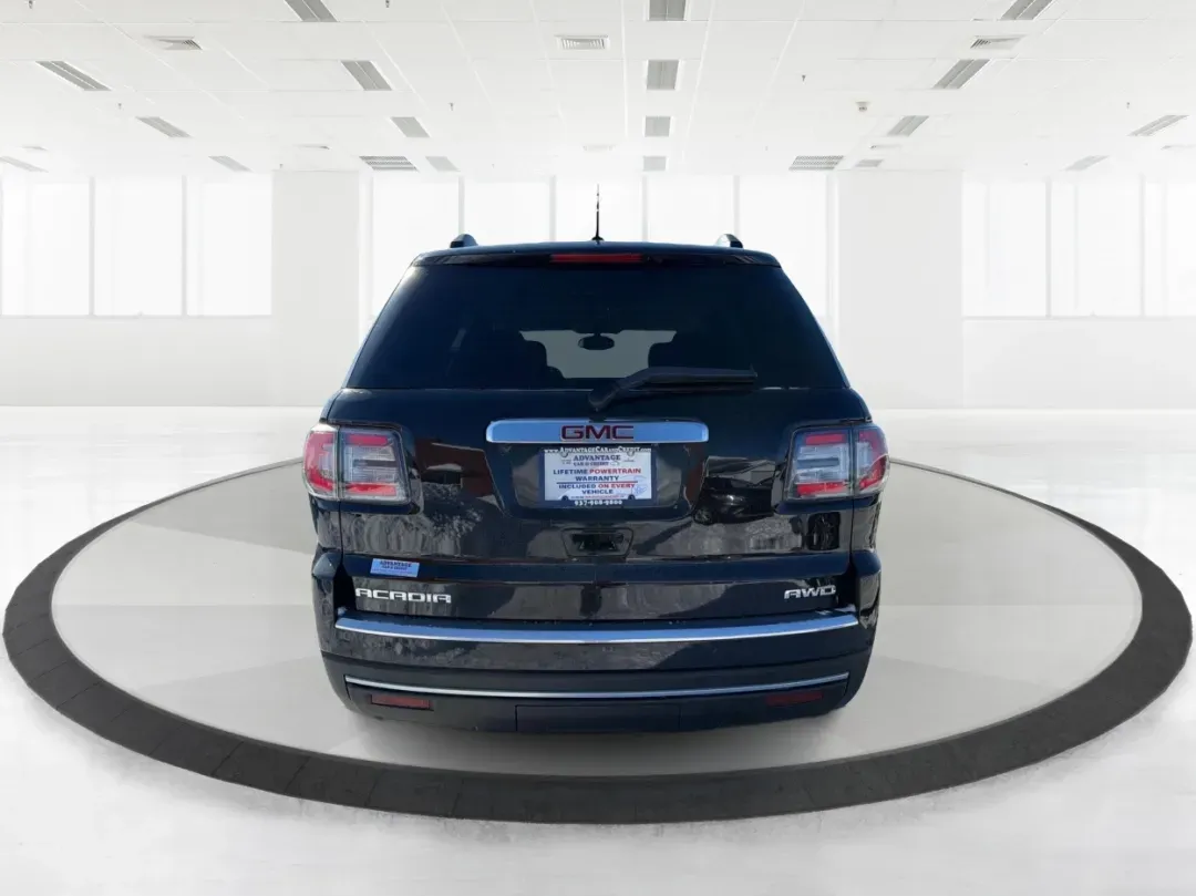 2016 GMC Acadia SLE-1 (1GKKVNED4GJ) with an 3.6L V-6 gasoline direct injection engine, located at 1099 N County Rd 25A , Troy, OH, 45373, (937) 908-9800, 40.057079, -84.212883 - **Adventure Awaits with the 2016 GMC Acadia at Advantage Car and Credit - Troy!**<br /> <br /> When it comes to family outings or weekend getaways, the 2016 GMC Acadia is your perfect travel companion. Designed for those who crave the ideal blend of comfort, space, and versatility, this SUV is just - Photo#3