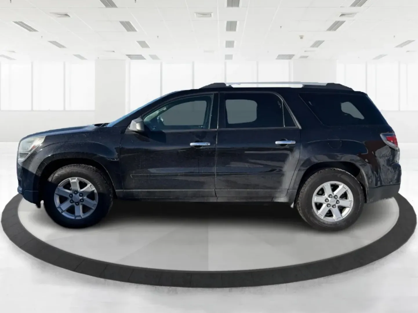 2016 GMC Acadia SLE-1 (1GKKVNED4GJ) with an 3.6L V-6 gasoline direct injection engine, 6A transmission, located at 1099 N County Rd 25A , Troy, OH, 45373, (937) 908-9800, 40.057079, -84.212883 - **Adventure Awaits with the 2016 GMC Acadia at Advantage Car and Credit - Troy!**<br /> <br /> When it comes to family outings or weekend getaways, the 2016 GMC Acadia is your perfect travel companion. Designed for those who crave the ideal blend of comfort, space, and versatility, this SUV is just - Photo#5