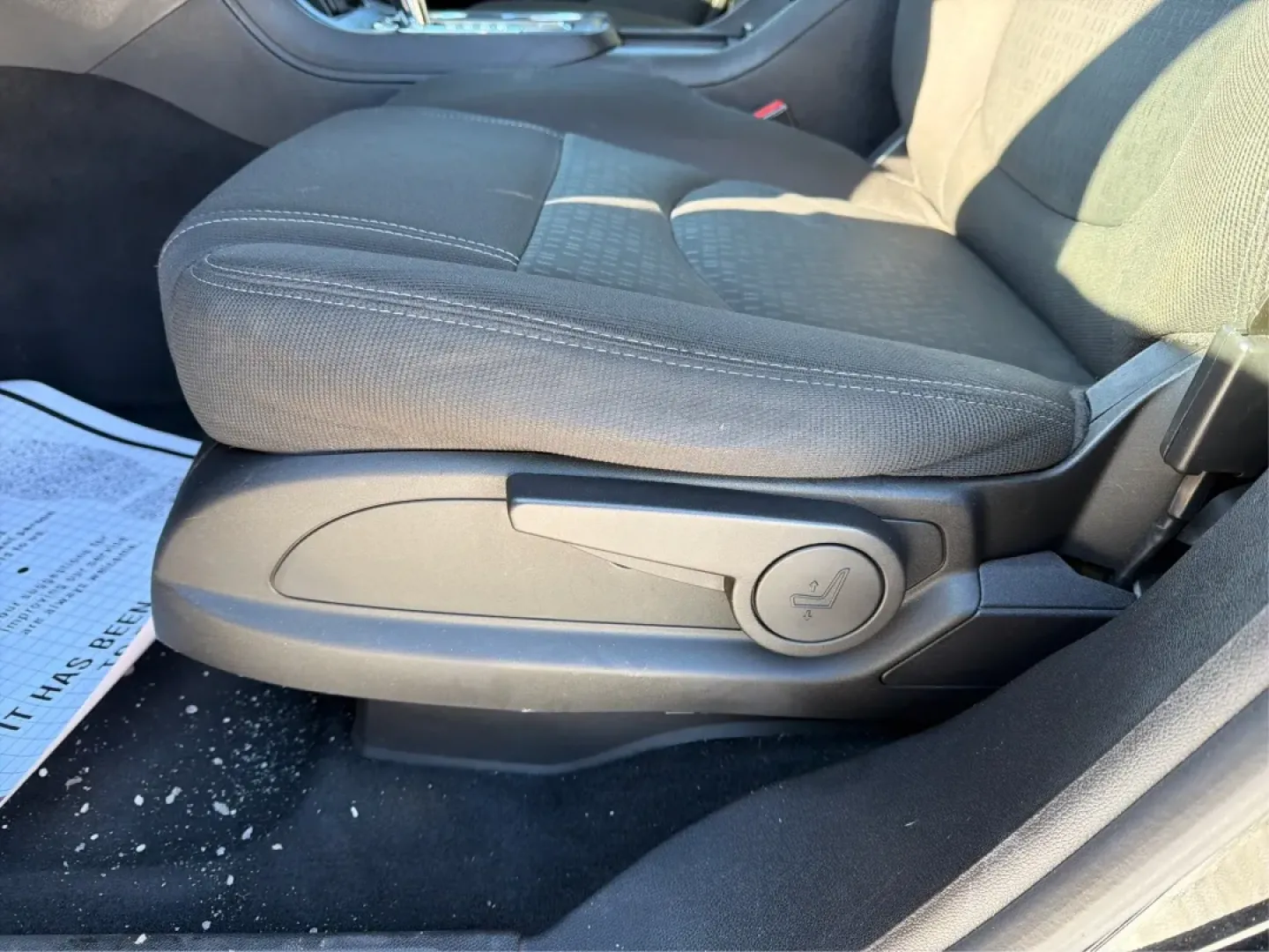 2016 GMC Acadia SLE-1 (1GKKVNED4GJ) with an 3.6L V-6 gasoline direct injection engine, 6A transmission, located at 1099 N County Rd 25A , Troy, OH, 45373, (937) 908-9800, 40.057079, -84.212883 - **Adventure Awaits with the 2016 GMC Acadia at Advantage Car and Credit - Troy!**<br /> <br /> When it comes to family outings or weekend getaways, the 2016 GMC Acadia is your perfect travel companion. Designed for those who crave the ideal blend of comfort, space, and versatility, this SUV is just - Photo#18