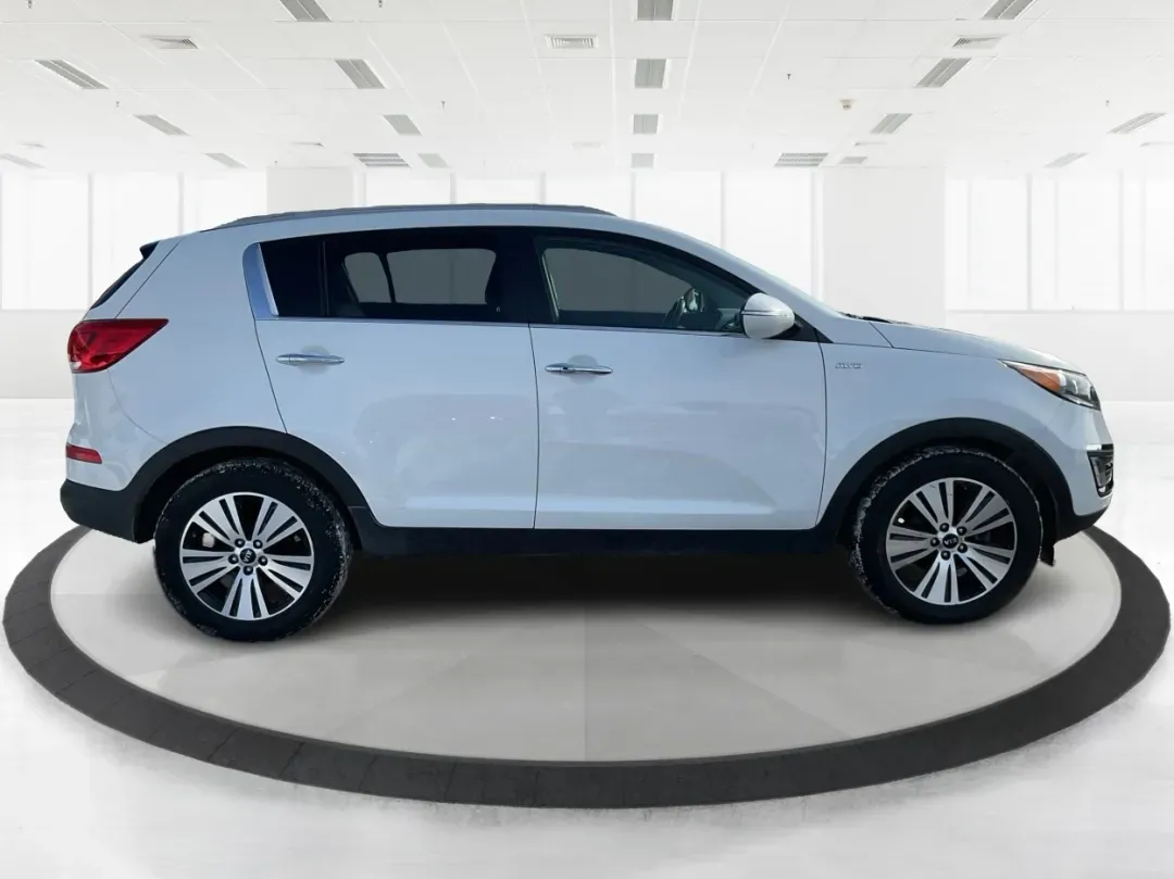 2016 Kia Sportage EX (KNDPCCAC2G7) with an Theta II 2.4L I-4 gasoline direct injection engine, located at 8750 N County Rd 25A, Piqua, OH, 45356, (937) 908-9800, 40.164391, -84.232513 - 2016 Kia Sportage EX - Photo#1