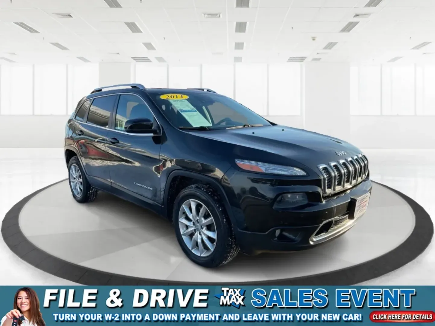 2014 Jeep Cherokee (1C4PJMDS5EW) with an Other engine, located at 1230 East Main St, Xenia, OH, 45385, (937) 908-9800, 39.688026, -83.910172 - Discover the perfect blend of versatility and style with the 2014 Jeep Cherokee Limited, now available at Advantage Car and Credit in Troy, OH! Whether you're navigating the daily grind or embarking on weekend adventures, this crossover SUV is designed to enhance your lifestyle, making it an ideal c - Photo#0
