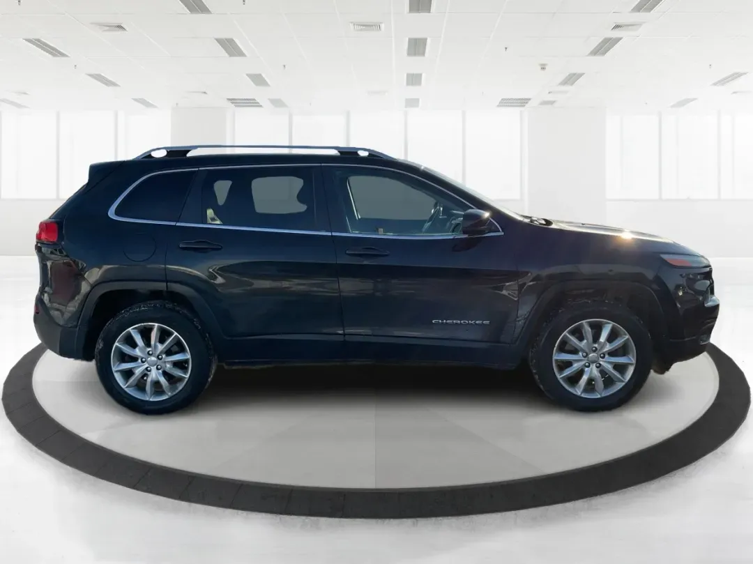 2014 Jeep Cherokee Limited (1C4PJMDS5EW) with an Other engine, located at 1099 N County Rd 25A , Troy, OH, 45373, (937) 908-9800, 40.057079, -84.212883 - 2014 Jeep Cherokee Limited - Photo#1