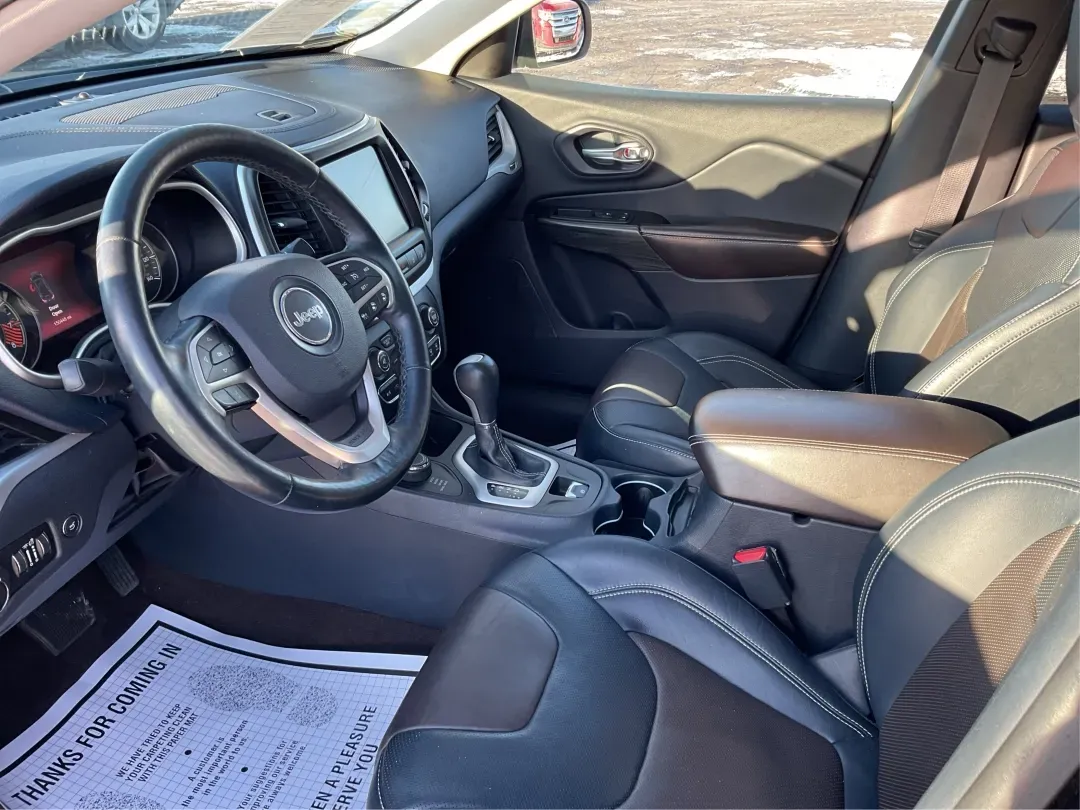 2014 Jeep Cherokee Limited (1C4PJMDS5EW) with an Other engine, located at 1099 N County Rd 25A , Troy, OH, 45373, (937) 908-9800, 40.057079, -84.212883 - 2014 Jeep Cherokee Limited - Photo#9