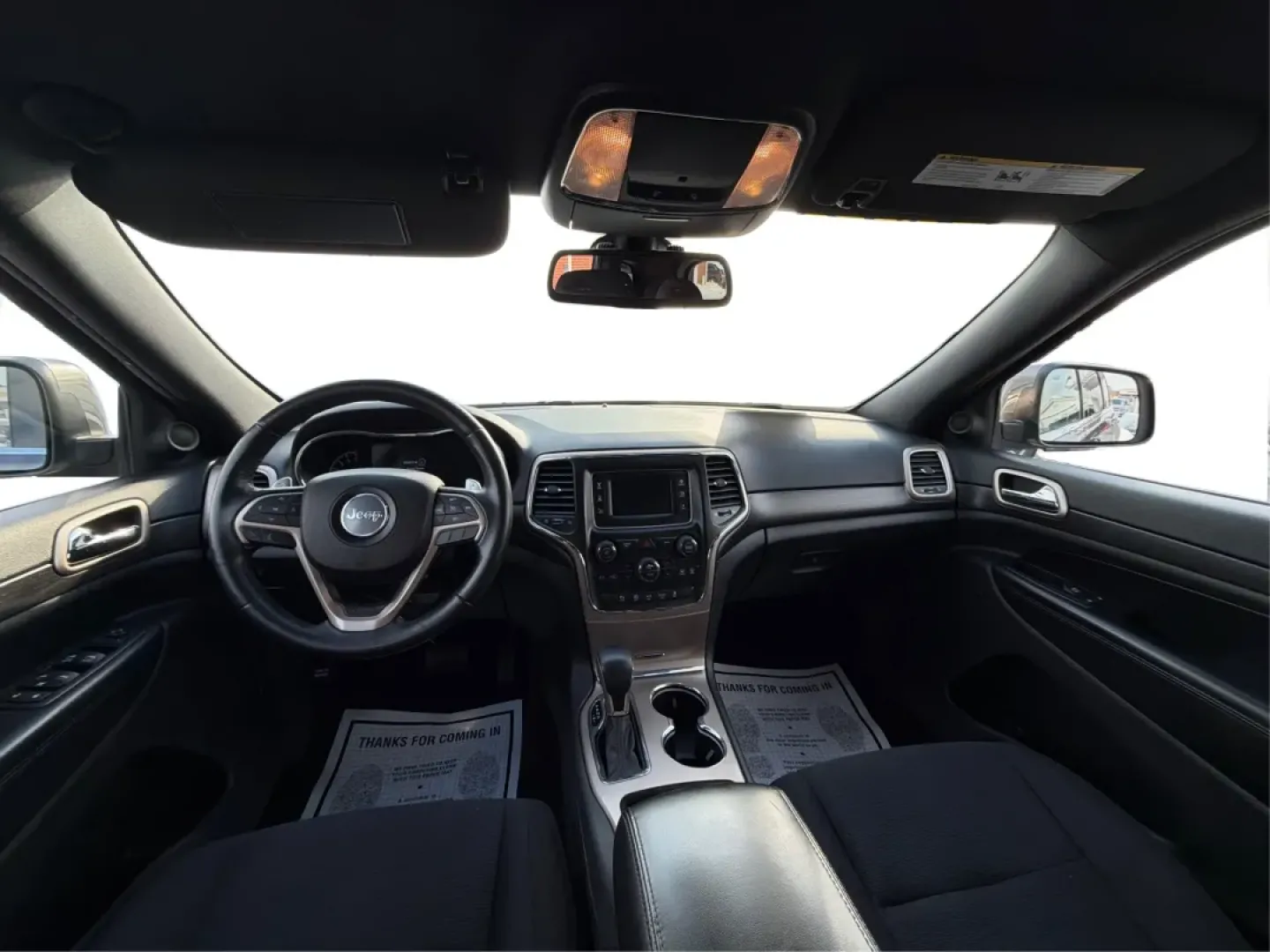 2016 Jeep Grand Cherokee Laredo (1C4RJFAG7GC) with an Pentastar 3.6L V-6 DOHC engine, 8A transmission, located at 1230 East Main St, Xenia, OH, 45385, (937) 908-9800, 39.688026, -83.910172 - ### Experience Adventure in Comfort with the 2016 Jeep Grand Cherokee Laredo <br /> <br /> If you're seeking a vehicle that can handle everything from daily commutes to weekend getaways, look no further than the 2016 Jeep Grand Cherokee Laredo. This robust SUV is perfect for both adventurous spirits - Photo#22