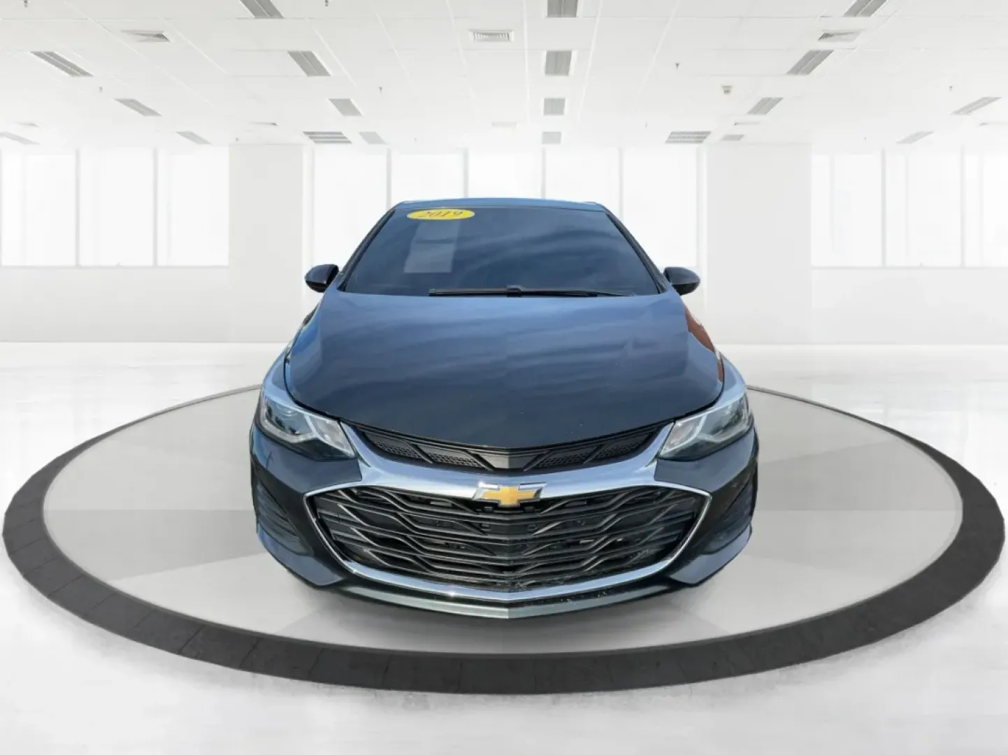 2019 Chevrolet Cruze LT (3G1BE6SM6KS) with an 1.4L I-4 gasoline direct injection engine, 6A transmission, located at 1184 Kauffman Ave, Fairborn, OH, 45324, (937) 908-9800, 39.807072, -84.030914 - ### Explore Life in Style with the 2019 Chevrolet Cruze LT Hatchback Perfect for Every Journey!<br /> <br /> Are you ready to elevate your daily commute or weekend adventures? The 2019 Chevrolet Cruze LT Hatchback offers a blend of efficiency, comfort, and style that suits a variety of lifestyles. - Photo#7