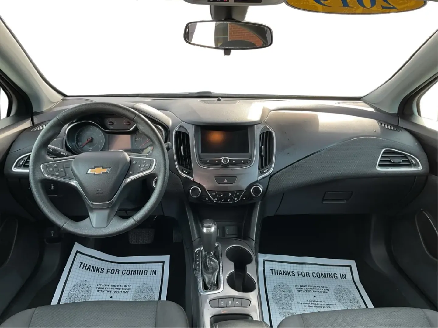 2019 Chevrolet Cruze LT (3G1BE6SM6KS) with an 1.4L I-4 gasoline direct injection engine, 6A transmission, located at 1184 Kauffman Ave, Fairborn, OH, 45324, (937) 908-9800, 39.807072, -84.030914 - ### Explore Life in Style with the 2019 Chevrolet Cruze LT Hatchback Perfect for Every Journey!<br /> <br /> Are you ready to elevate your daily commute or weekend adventures? The 2019 Chevrolet Cruze LT Hatchback offers a blend of efficiency, comfort, and style that suits a variety of lifestyles. - Photo#18