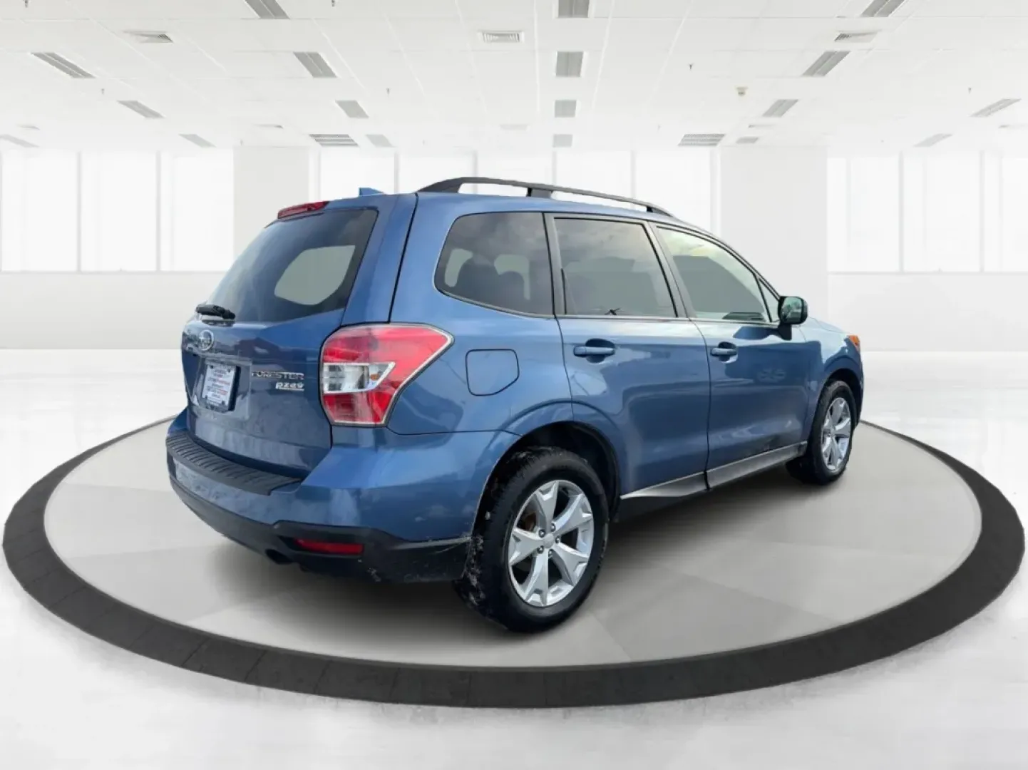 2016 Subaru Forester 2.5i Premium (JF2SJADC8GH) with an 2.5L H-4 DOHC engine, CVT transmission, located at 1184 Kauffman Ave, Fairborn, OH, 45324, (937) 908-9800, 39.807072, -84.030914 - If you're searching for a versatile and dependable vehicle that fits perfectly into your active lifestyle, look no further than this 2016 Subaru Forester 2.5i Premium. Ideal for weekend adventures, daily commutes, and everything in between, this SUV boasts a well-rounded combination of comfort, reli - Photo#2