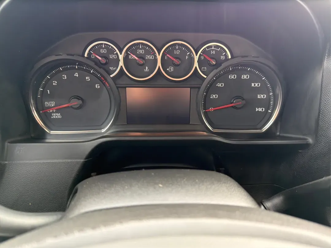 2020 Chevrolet Silverado 1500 4WD Double Cab Standard Bed LT (1GCRYDED6LZ) with an Other engine, located at 8750 N County Rd 25A, Piqua, OH, 45356, (937) 908-9800, 40.164391, -84.232513 - 2020 Chevrolet Silverado 1500 4WD Double Cab Standard Bed LT - Photo#15