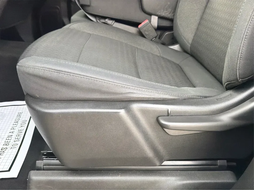 2020 Chevrolet Silverado 1500 4WD Double Cab Standard Bed LT (1GCRYDED6LZ) with an Other engine, located at 8750 N County Rd 25A, Piqua, OH, 45356, (937) 908-9800, 40.164391, -84.232513 - 2020 Chevrolet Silverado 1500 4WD Double Cab Standard Bed LT - Photo#18