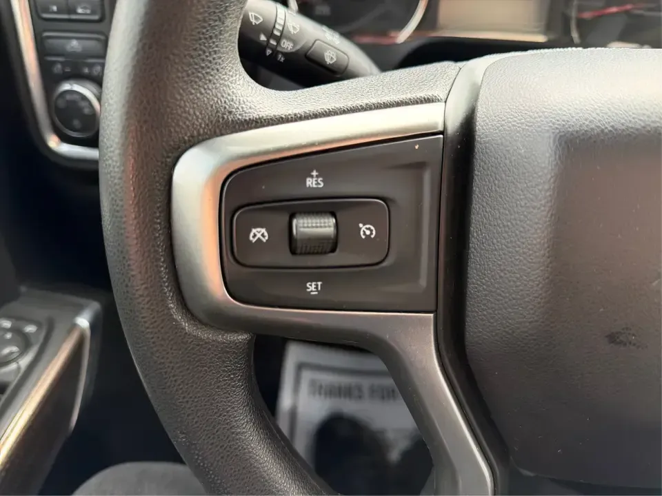 2020 Chevrolet Silverado 1500 4WD Double Cab Standard Bed LT (1GCRYDED6LZ) with an 5.3L V8 OHV 16V engine, 6A transmission, located at 4508 South Dixie Dr, Moraine, OH, 45439, (937) 908-9800, 39.689976, -84.218452 - Are you ready to tackle your next big adventure without breaking the bank? The 2020 Chevrolet Silverado 1500 at Advantage Car and Credit in Piqua, OH, is your ideal companion for weekend getaways, family outings, or simply conquering your daily commute. With its rugged capabilities and comfortable r - Photo#16