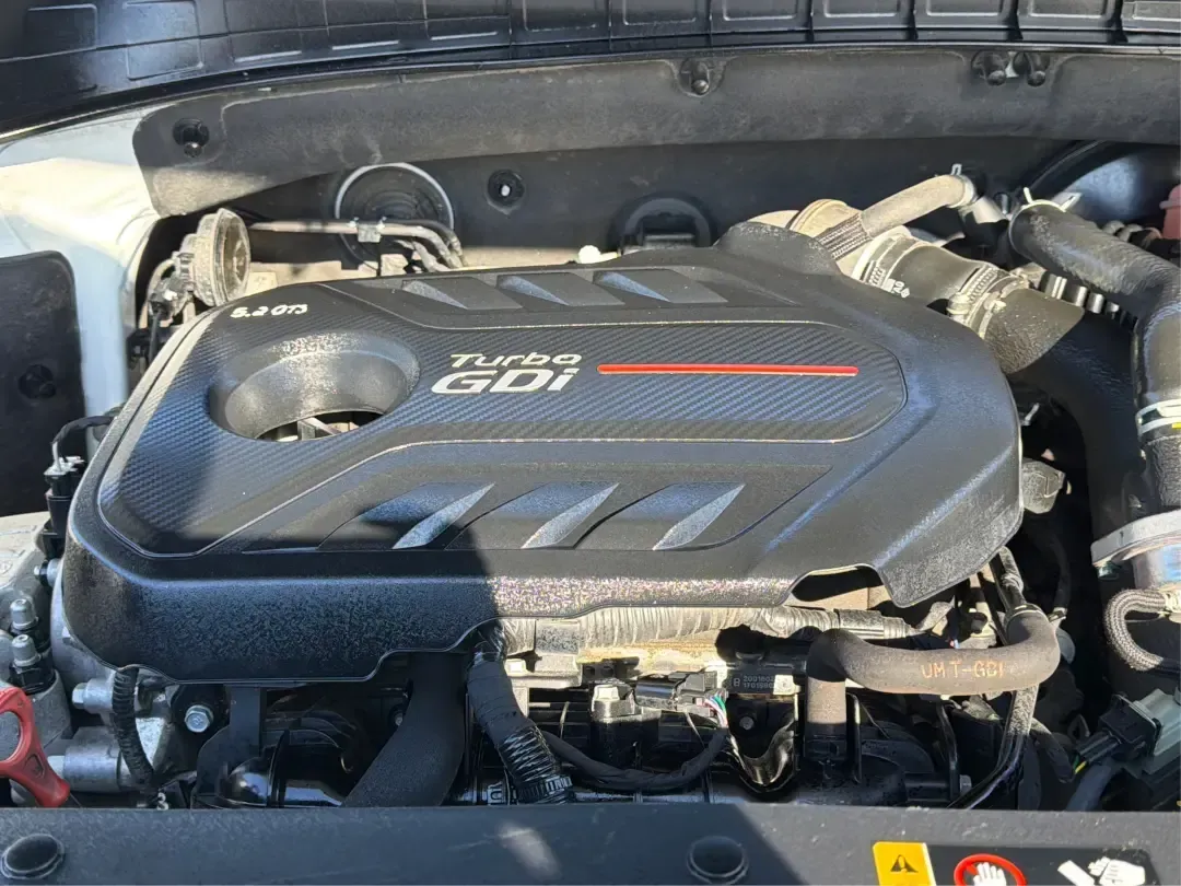 2018 Kia Sorento 2.0T EX (5XYPHDA11JG) with an 2L I-4 gasoline direct injection engine, 6A transmission, located at 8750 N County Rd 25A, Piqua, OH, 45356, (937) 908-9800, 40.164391, -84.232513 - Experience the freedom of adventure with the 2018 Kia Sorento EX, available at Advantage Car and Credit in Vandalia, OH! This SUV is not just a vehicle; it's a companion for families, commuters, and weekend explorers alike. With its robust features and versatile design, the Sorento is perfect for ev - Photo#11