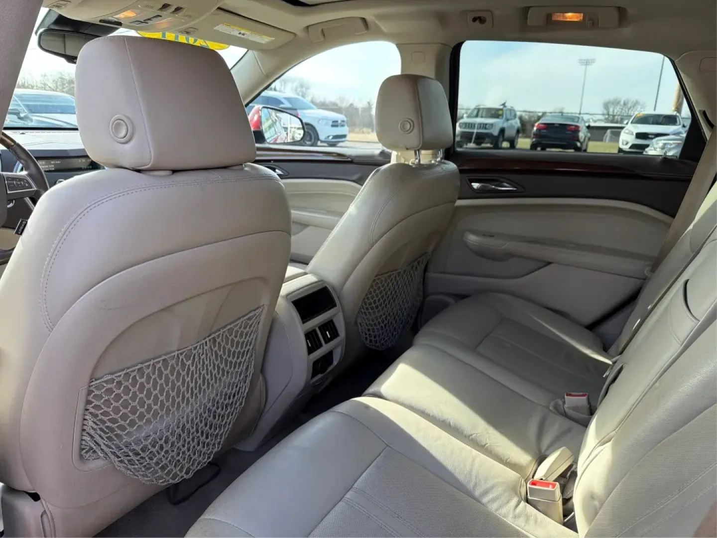 2011 Cadillac SRX Luxury Collection (3GYFNAEY4BS) with an Ecotec 3L V-6 gasoline direct injection engine, 6-Speed Automatic transmission, located at 401 Woodman Dr, Riverside, OH, 45431, (937) 908-9800, 39.760899, -84.123421 - **Discover Luxury and Versatility with the 2011 Cadillac SRX at Advantage Car and Credit Riverside!**<br /> <br /> Are you in the market for a stylish SUV that perfectly suits your busy lifestyle? Look no further than the stunning 2011 Cadillac SRX, available now at Advantage Car and Credit in Rive - Photo#10