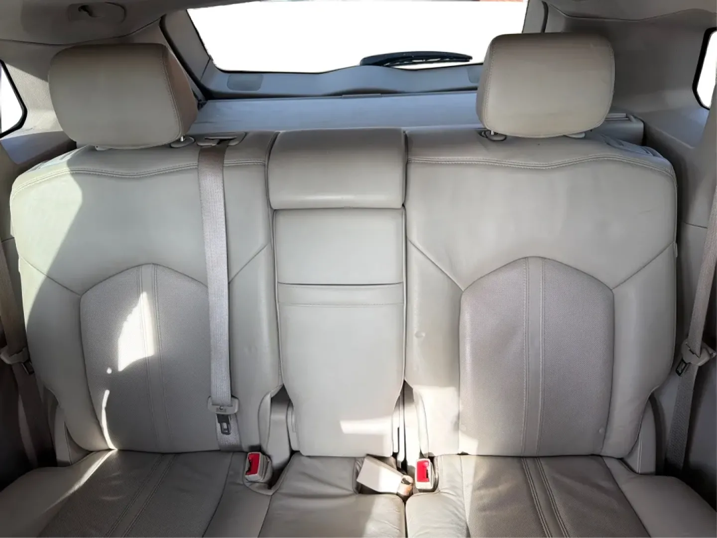 2011 Cadillac SRX Luxury Collection (3GYFNAEY4BS) with an Ecotec 3L V-6 gasoline direct injection engine, 6-Speed Automatic transmission, located at 401 Woodman Dr, Riverside, OH, 45431, (937) 908-9800, 39.760899, -84.123421 - **Discover Luxury and Versatility with the 2011 Cadillac SRX at Advantage Car and Credit Riverside!**<br /> <br /> Are you in the market for a stylish SUV that perfectly suits your busy lifestyle? Look no further than the stunning 2011 Cadillac SRX, available now at Advantage Car and Credit in Rive - Photo#14