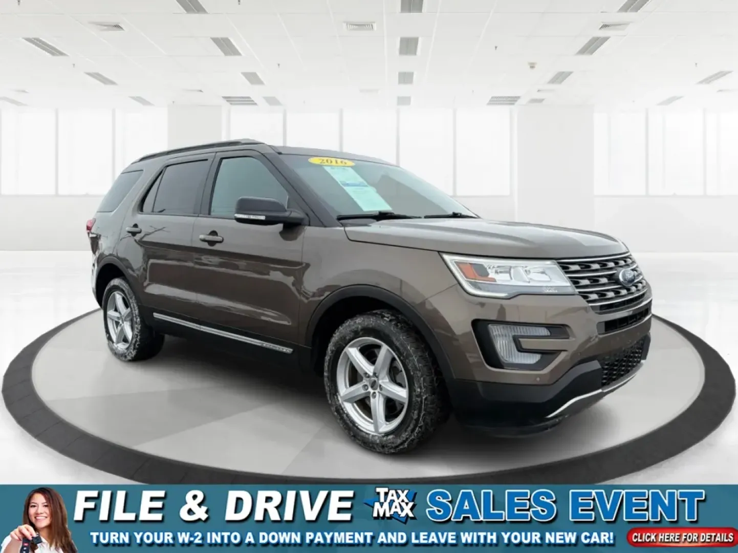 2016 Ford Explorer XLT (1FM5K8D89GG) with an EcoBoost 2.3L I-4 gasoline direct injection engine, 6-Speed Automatic transmission, located at 1951 S Dayton Lakeview Rd., New Carlisle, OH, 45344, (937) 908-9800, 39.890999, -84.050255 - Looking for a versatile and reliable vehicle that can accommodate your family adventures, weekend getaways, and daily commutes? Look no further than the 2016 Ford Explorer XLT, available now at Advantage Car and Credit in New Carlisle, OH. With a spacious interior and advanced technology features, t - Photo#0