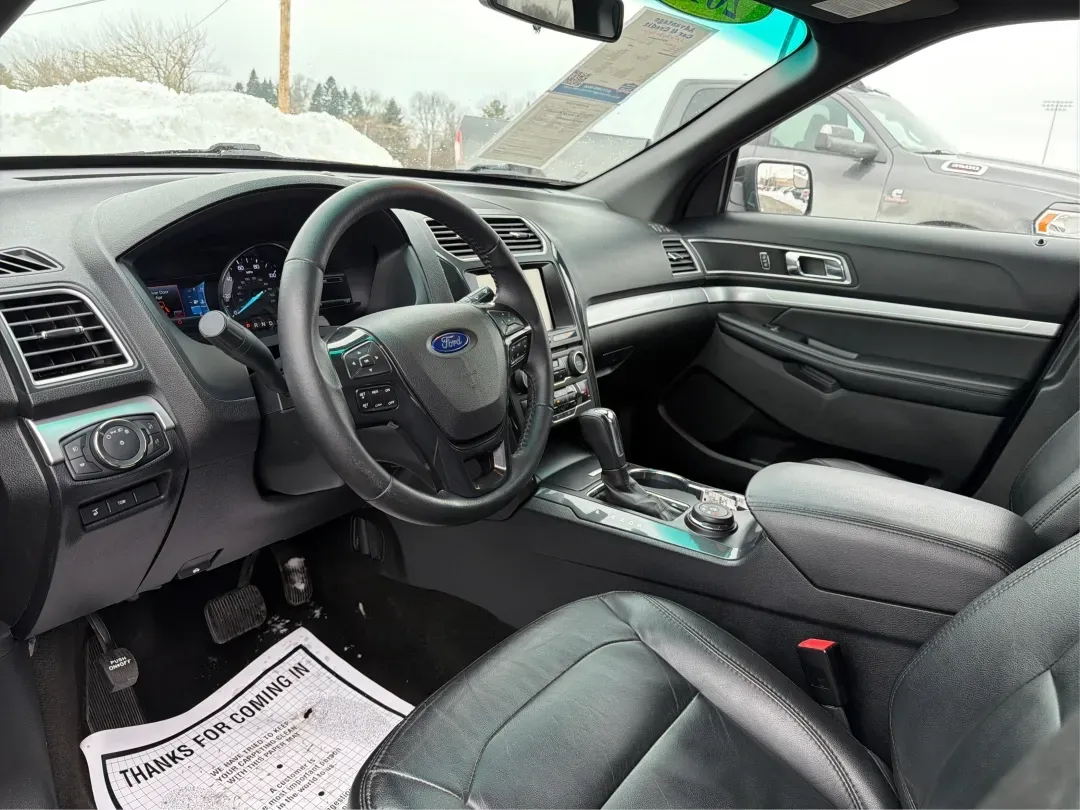 2016 Ford Explorer XLT (1FM5K8D89GG) with an EcoBoost 2.3L I-4 gasoline direct injection engine, located at 1951 S Dayton Lakeview Rd., New Carlisle, OH, 45344, (937) 908-9800, 39.890999, -84.050255 - Looking for a versatile and reliable vehicle that can accommodate your family adventures, weekend getaways, and daily commutes? Look no further than the 2016 Ford Explorer XLT, available now at Advantage Car and Credit in New Carlisle, OH. With a spacious interior and advanced technology features, t - Photo#9