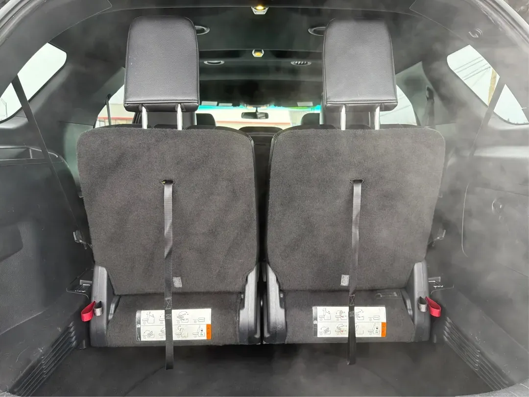 2016 Ford Explorer XLT (1FM5K8D89GG) with an EcoBoost 2.3L I-4 gasoline direct injection engine, located at 1951 S Dayton Lakeview Rd., New Carlisle, OH, 45344, (937) 908-9800, 39.890999, -84.050255 - Looking for a versatile and reliable vehicle that can accommodate your family adventures, weekend getaways, and daily commutes? Look no further than the 2016 Ford Explorer XLT, available now at Advantage Car and Credit in New Carlisle, OH. With a spacious interior and advanced technology features, t - Photo#12