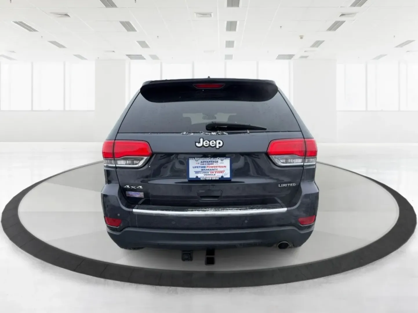 2015 Jeep Grand Cherokee Limited (1C4RJFBG1FC) with an Other engine, located at 1099 N County Rd 25A , Troy, OH, 45373, (937) 908-9800, 40.057079, -84.212883 - Are you ready to elevate your driving experience? Whether you're tackling the daily commute, embarking on family road trips, or exploring off-the-beaten-path adventures, the 2015 Jeep Grand Cherokee Limited is your ultimate companion. This rugged yet refined SUV combines luxury and functionality, ma - Photo#3