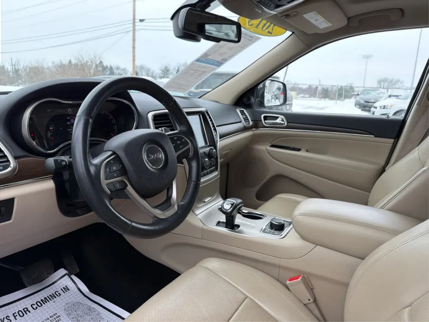 2015 Jeep Grand Cherokee Limited (1C4RJFBG1FC) with an Other engine, located at 1099 N County Rd 25A , Troy, OH, 45373, (937) 908-9800, 40.057079, -84.212883 - Are you ready to elevate your driving experience? Whether you're tackling the daily commute, embarking on family road trips, or exploring off-the-beaten-path adventures, the 2015 Jeep Grand Cherokee Limited is your ultimate companion. This rugged yet refined SUV combines luxury and functionality, ma - Photo#9