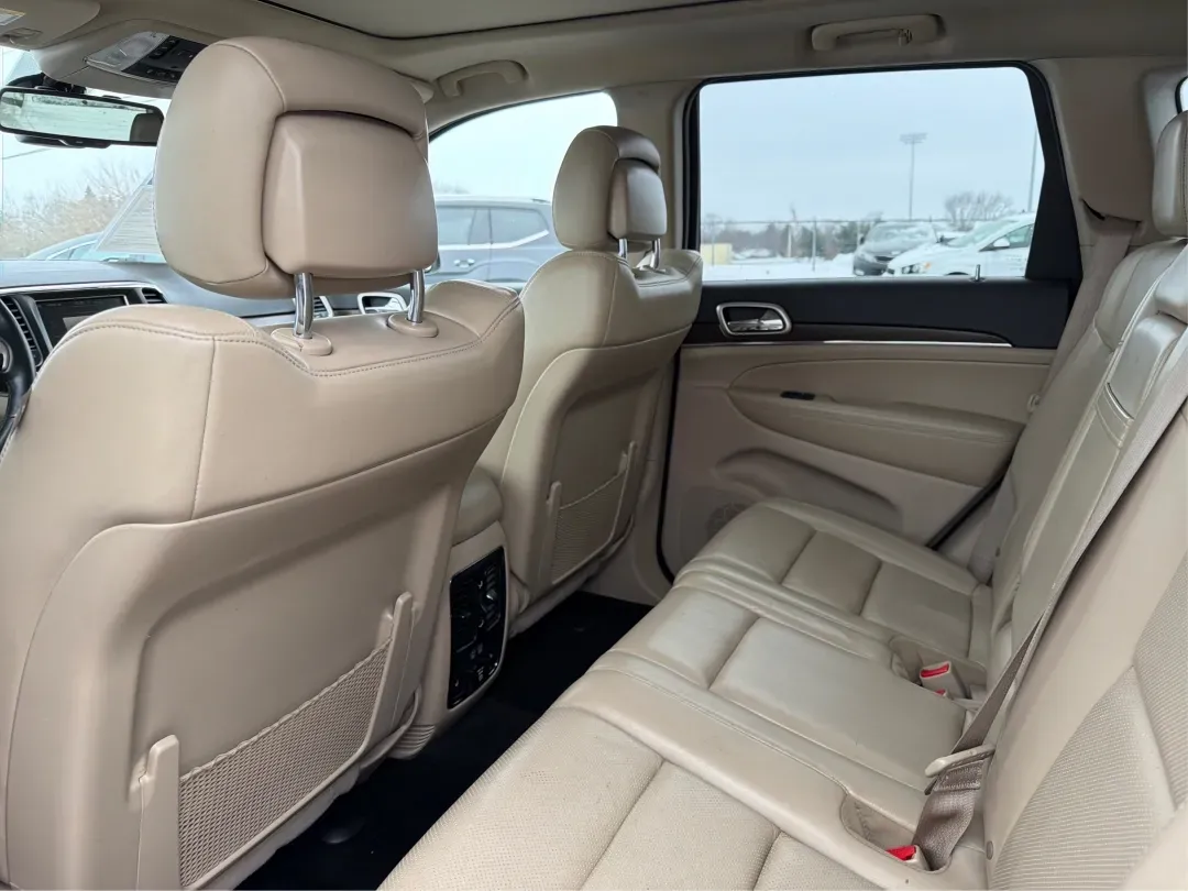 2015 Jeep Grand Cherokee Limited (1C4RJFBG1FC) with an Other engine, located at 1099 N County Rd 25A , Troy, OH, 45373, (937) 908-9800, 40.057079, -84.212883 - Are you ready to elevate your driving experience? Whether you're tackling the daily commute, embarking on family road trips, or exploring off-the-beaten-path adventures, the 2015 Jeep Grand Cherokee Limited is your ultimate companion. This rugged yet refined SUV combines luxury and functionality, ma - Photo#10