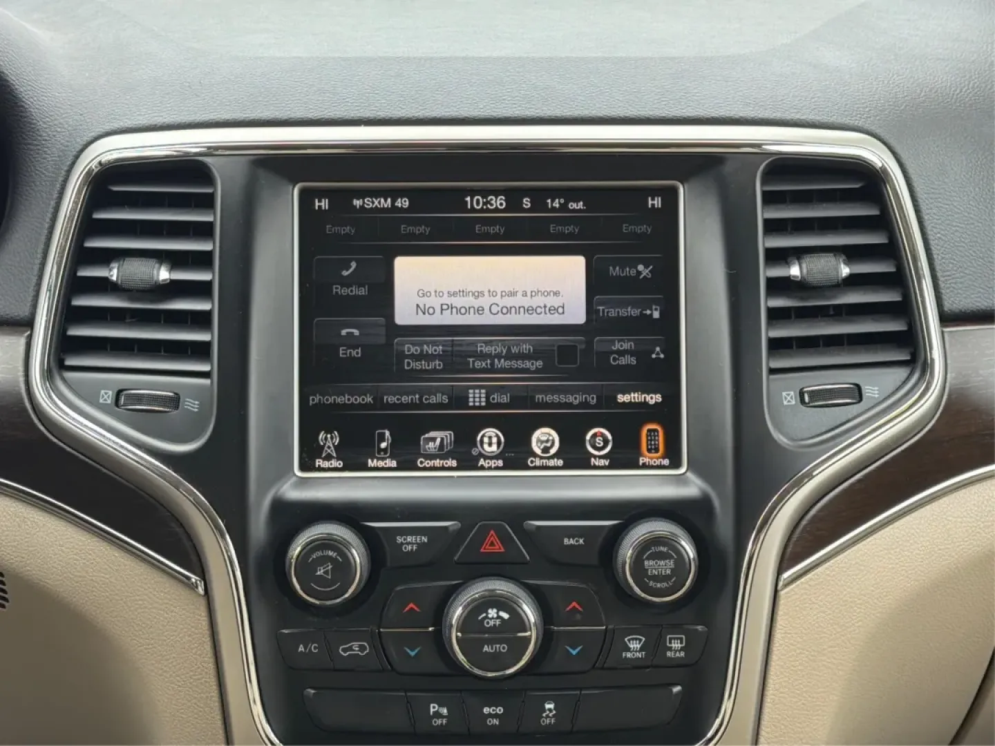 2015 Jeep Grand Cherokee Limited (1C4RJFBG1FC) with an Other engine, located at 1099 N County Rd 25A , Troy, OH, 45373, (937) 908-9800, 40.057079, -84.212883 - Are you ready to elevate your driving experience? Whether you're tackling the daily commute, embarking on family road trips, or exploring off-the-beaten-path adventures, the 2015 Jeep Grand Cherokee Limited is your ultimate companion. This rugged yet refined SUV combines luxury and functionality, ma - Photo#13