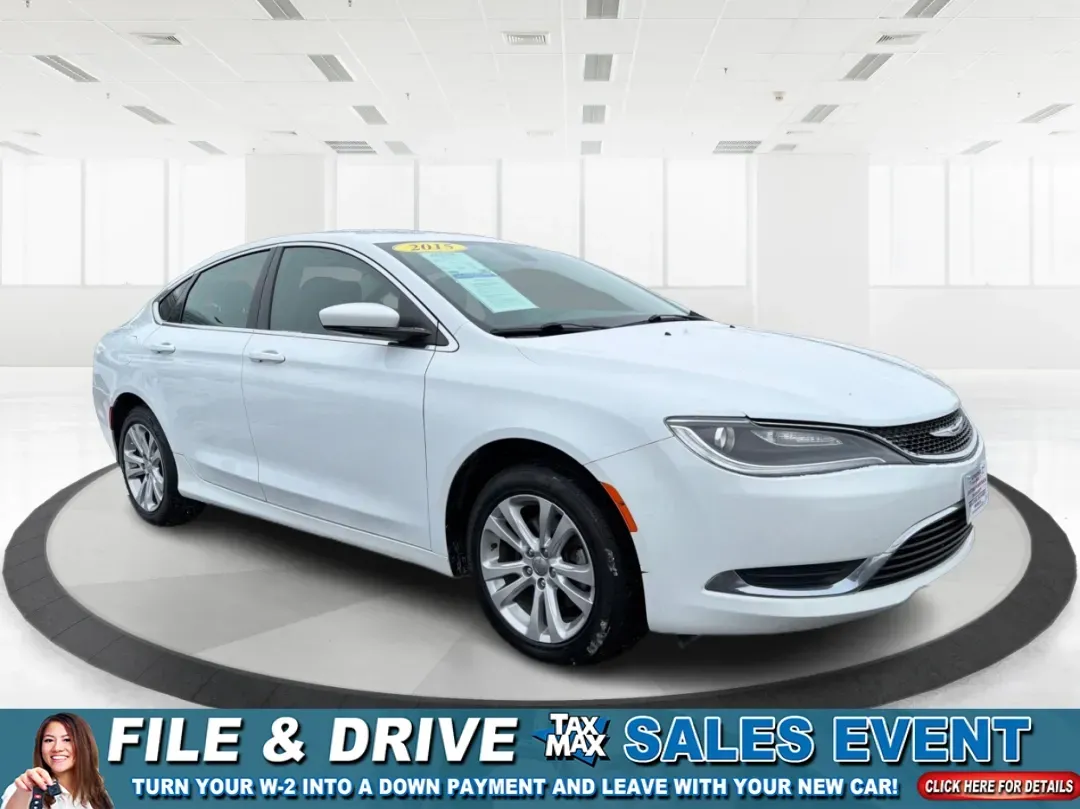 2015 Chrysler 200 Limited (1C3CCCAB2FN) with an 3.6L V-6 DOHC engine, located at 1184 Kauffman Ave, Fairborn, OH, 45324, (937) 908-9800, 39.807072, -84.030914 - 2015 Chrysler 200 Limited - Photo#0