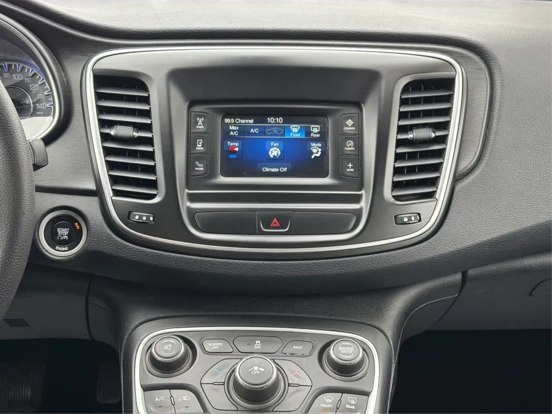 2015 Chrysler 200 Limited (1C3CCCAB2FN) with an 3.6L V-6 DOHC engine, located at 1184 Kauffman Ave, Fairborn, OH, 45324, (937) 908-9800, 39.807072, -84.030914 - 2015 Chrysler 200 Limited - Photo#13