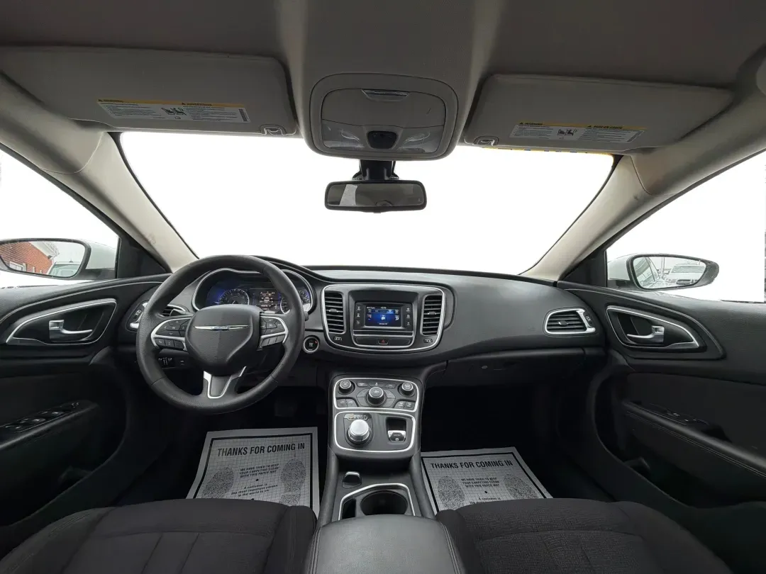 2015 Chrysler 200 Limited (1C3CCCAB2FN) with an 3.6L V-6 DOHC engine, located at 1184 Kauffman Ave, Fairborn, OH, 45324, (937) 908-9800, 39.807072, -84.030914 - 2015 Chrysler 200 Limited - Photo#20